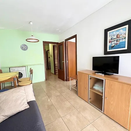 Apartsalou Penedes * Salou