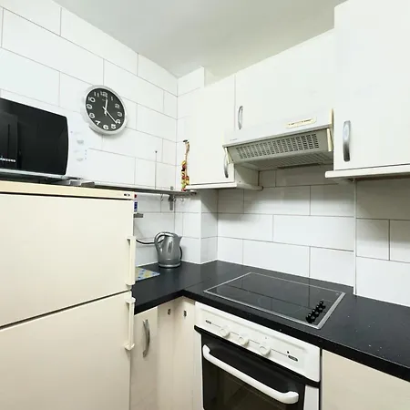 Apartsalou Penedes Salou
